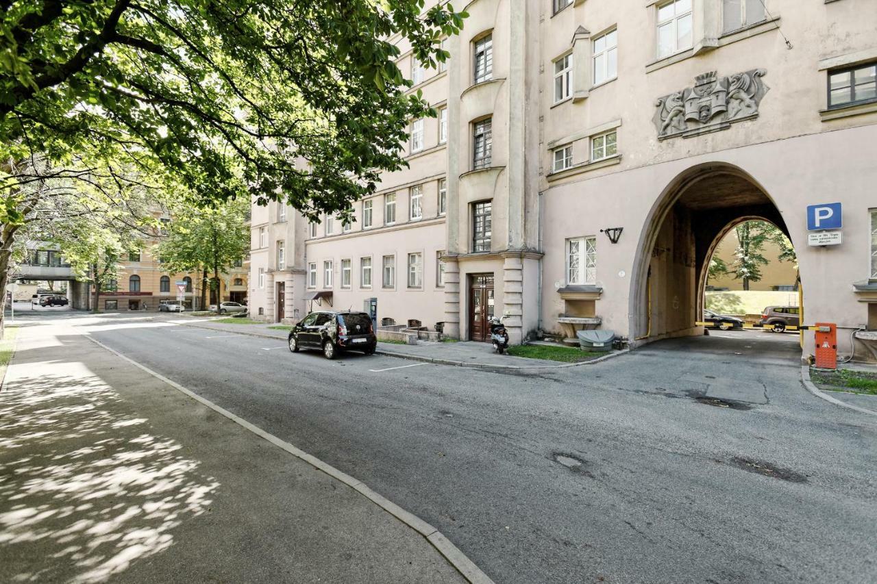 Ausekla Deluxe Apartment Riga Extérieur photo